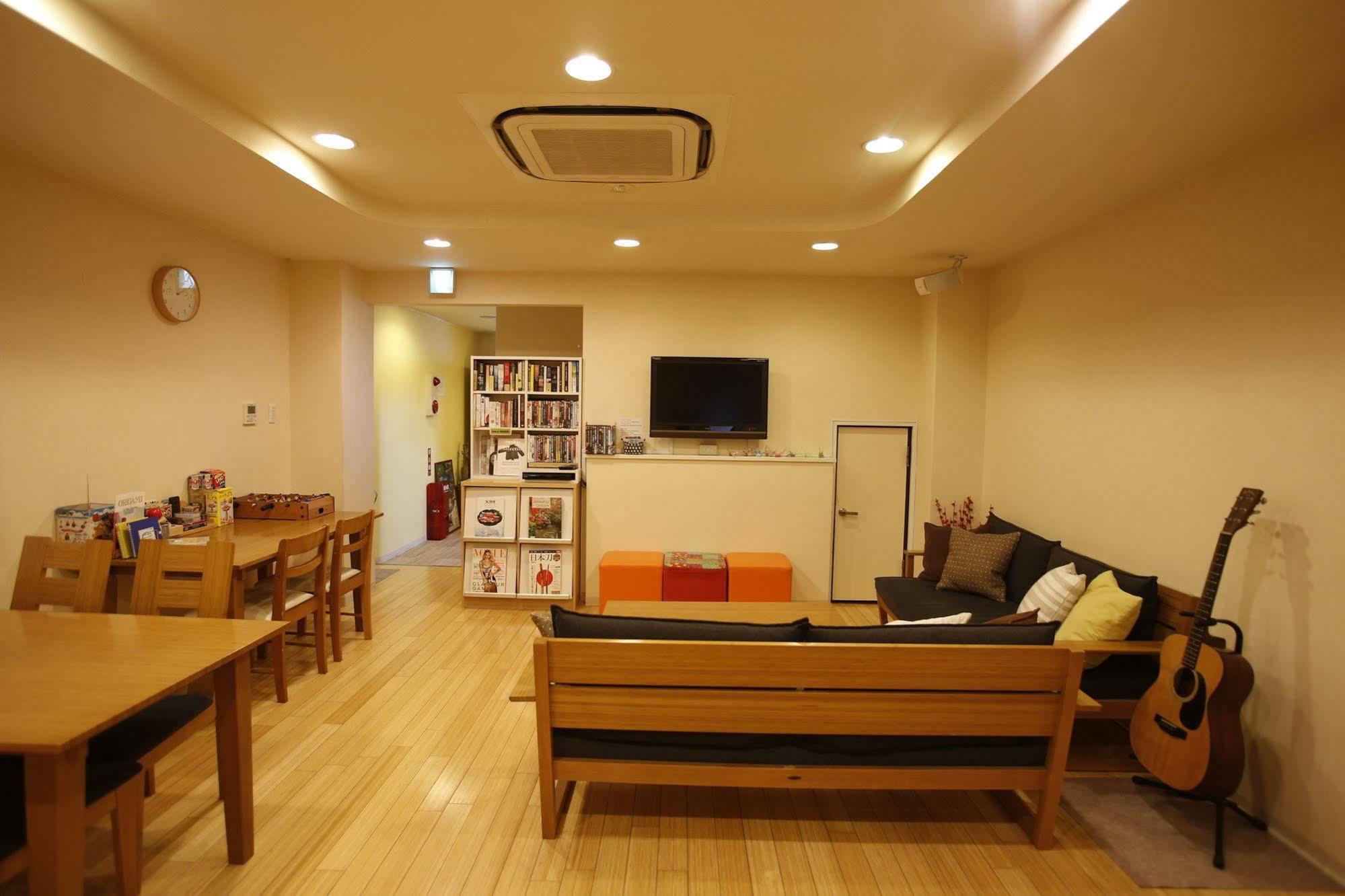 K'S House Hiroshima - Travelers Hostel Екстериор снимка